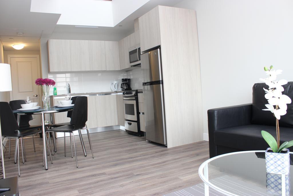 Atlas Suites- Furnished Apartments-College Street, تورونتو المظهر الخارجي الصورة