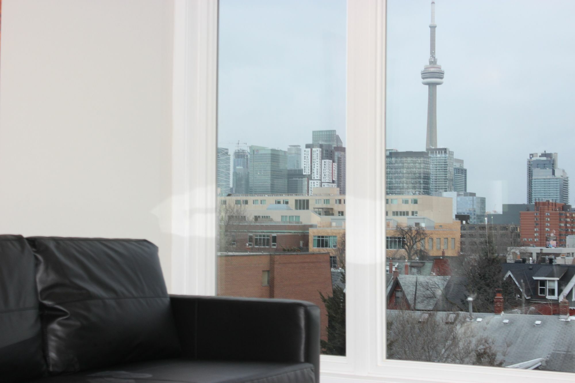 Atlas Suites- Furnished Apartments-College Street, تورونتو المظهر الخارجي الصورة